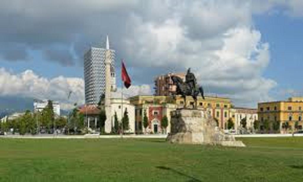 Hotel Austria Tirana Exterior foto